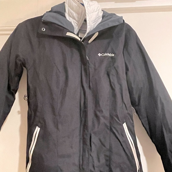 Columbia Layered Jacket - Picture 7 of 7